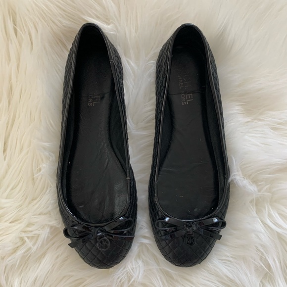 MICHAEL KORS Black Quilted Ballet Flats - Picture 1 of 5